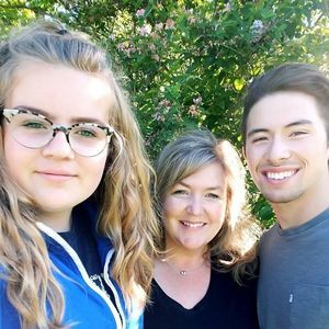 Meet your Posher, Sherill